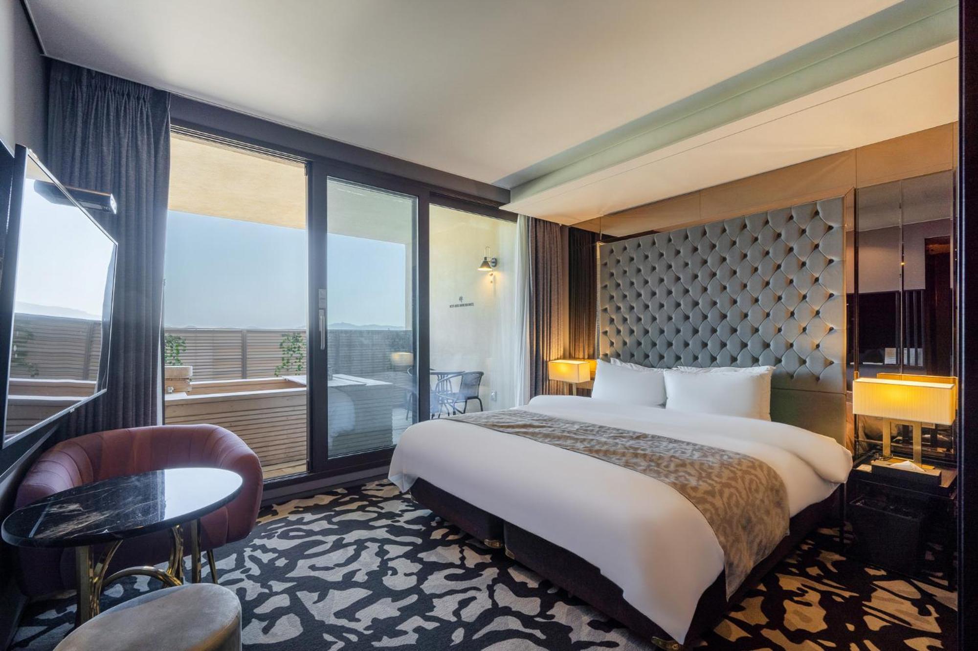 Best Louis Hamilton Hotel West Busan Esterno foto